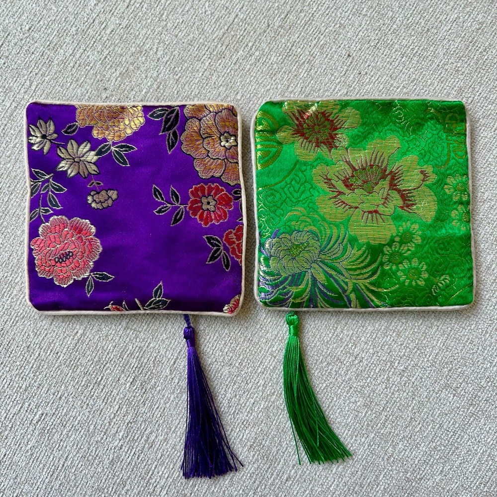 NWT two Silk purse in beautiful Flower pattern Green and purple